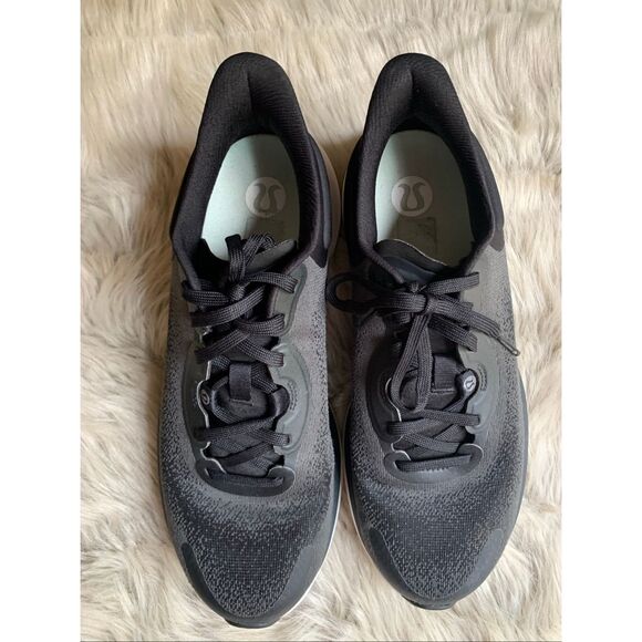 Lululemon Women's Chargefeel 2 Low Workout Shoe 9 - Picture 3 of 9